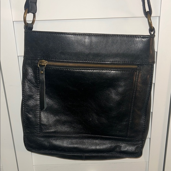 Lucky Brand Black Leather Crossbody Bag - Picture 4 of 7